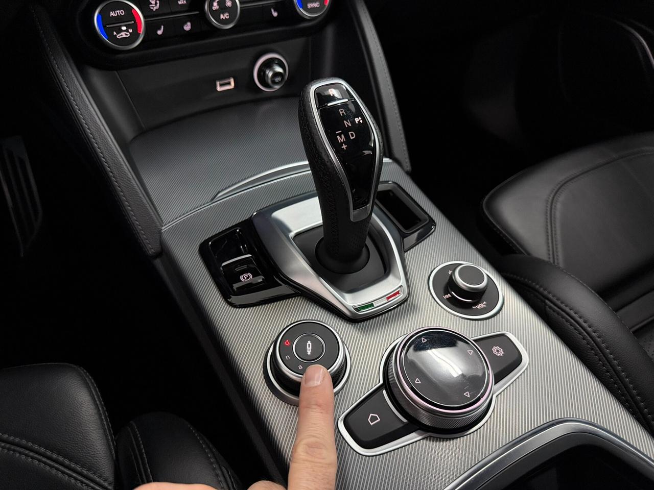 Alfa Romeo Stelvio 2.2 TD 210 VELOCE Q4 DISTRIBUZIONE OK SOSPENSIONI REGOLABILI