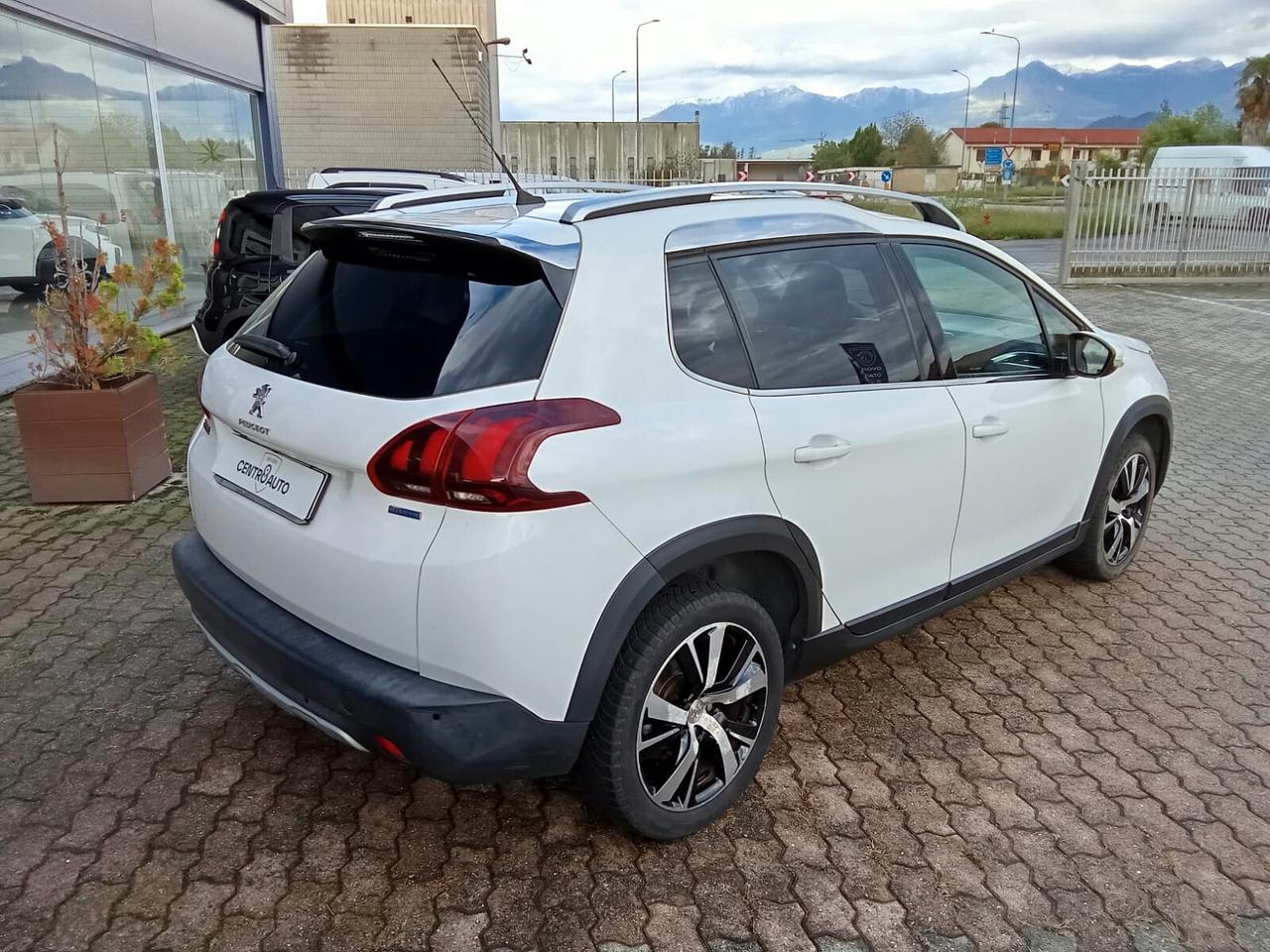 Peugeot 2008 BlueHDi 100 Allure