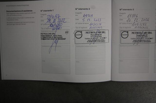 VOLVO XC60 B4 (d) AWD Geartronic Business