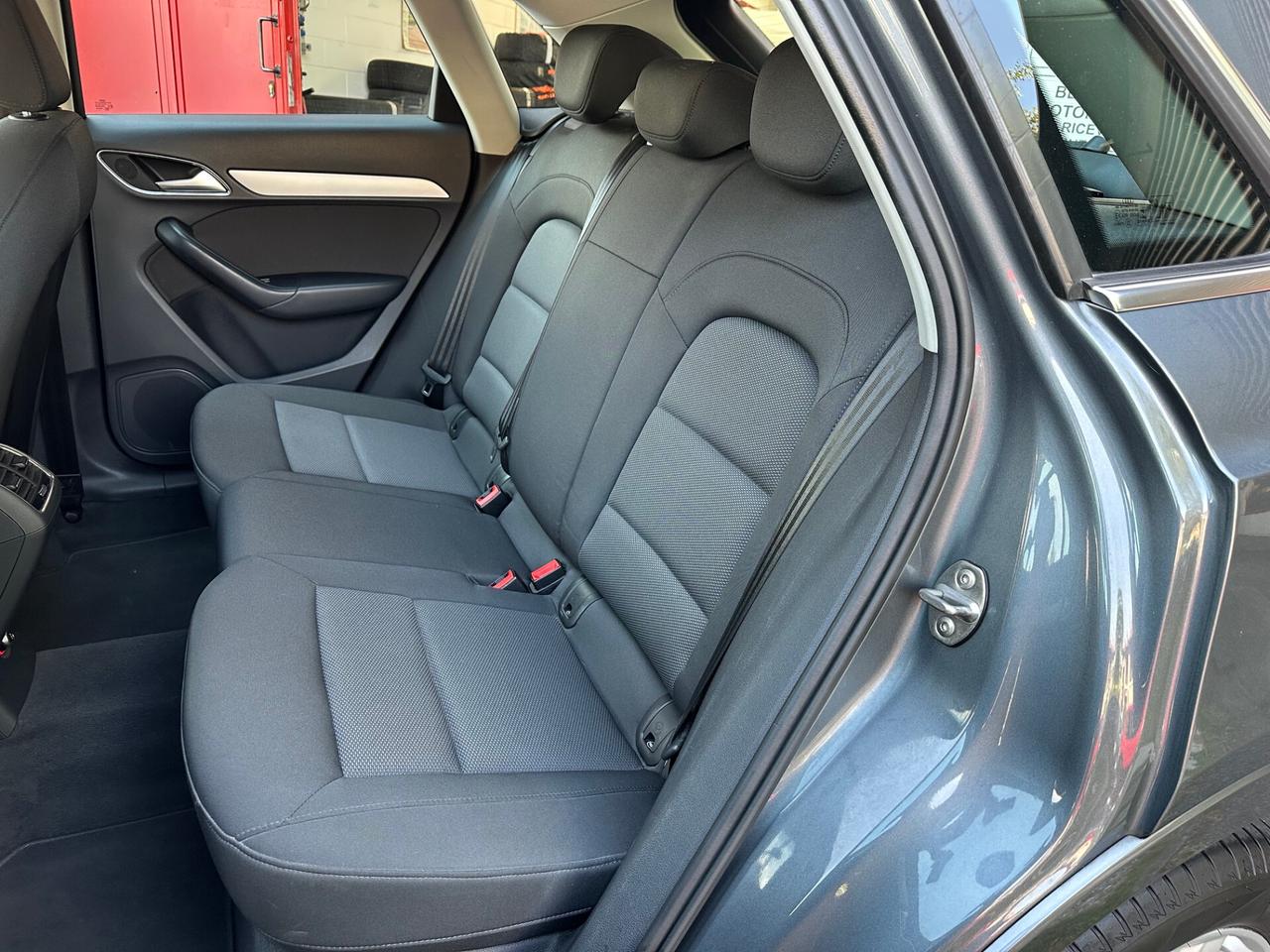 Audi Q3 2.0 TDi quattro S-Tronic unipropr.