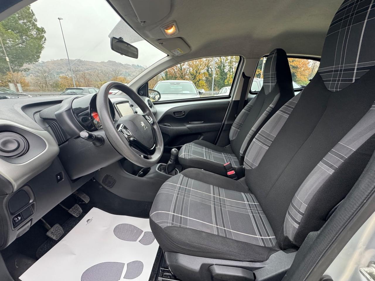 Peugeot 108 1.0 VTi 68 5 porte Allure