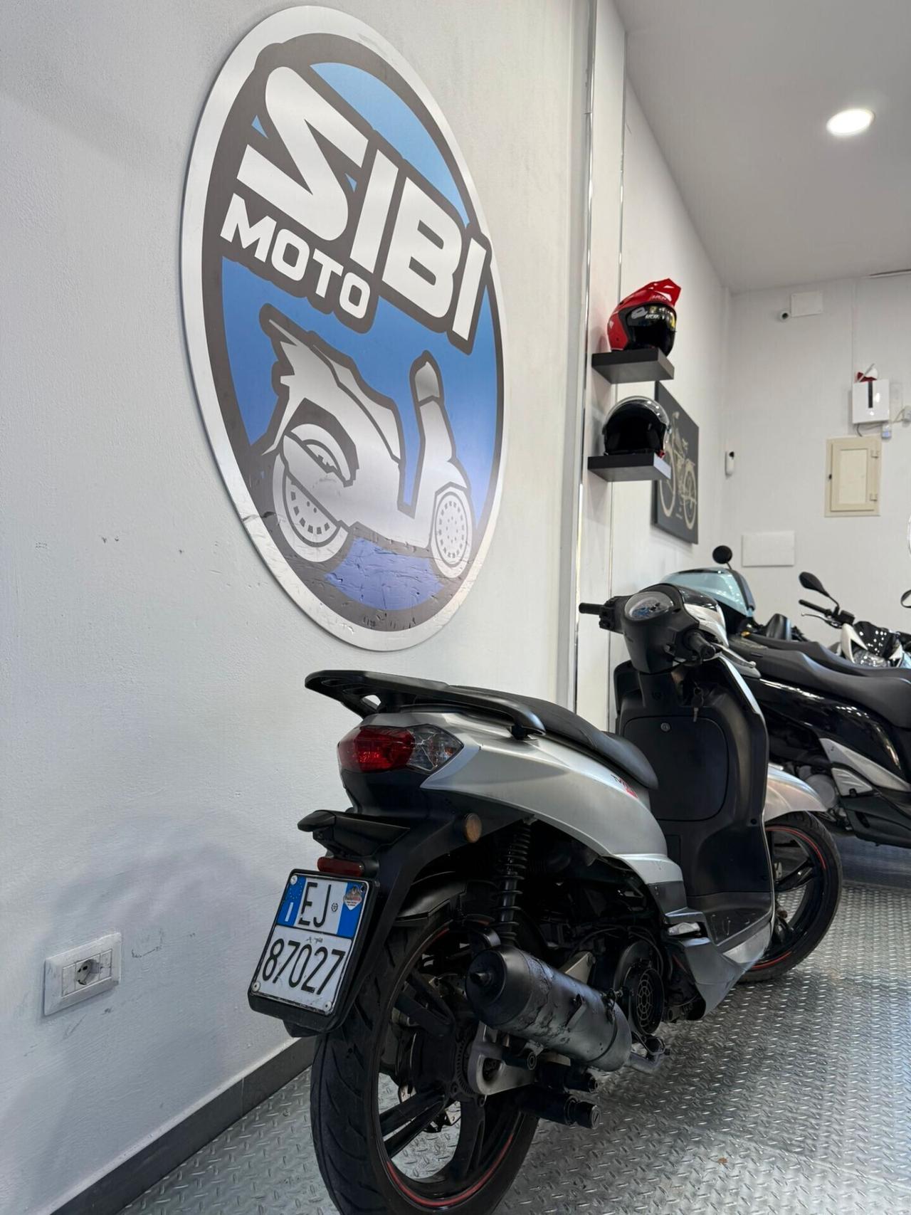PEUGEOT TWEET 150
