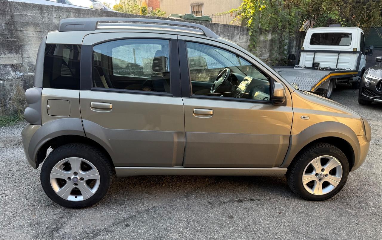 Fiat Panda Cross 4x4 1.3 Multijet
