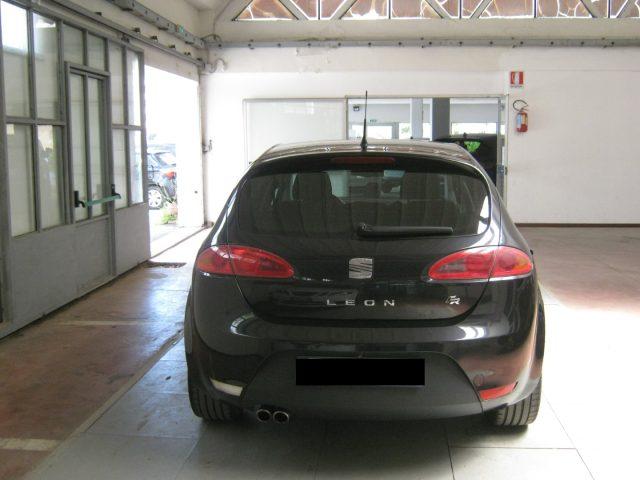 SEAT Leon 2.0 TDI DPF FR