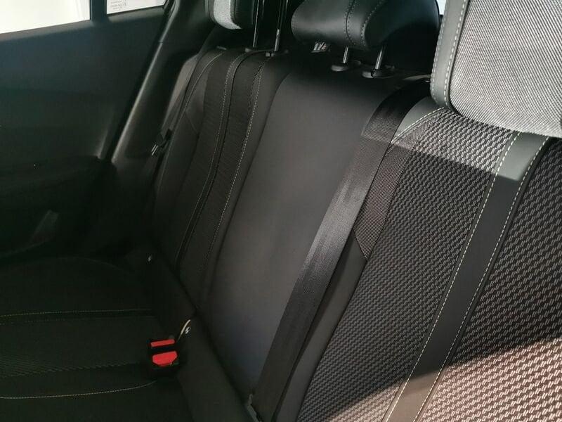Peugeot 2008 2008 PureTech 130 S&S EAT8 GT