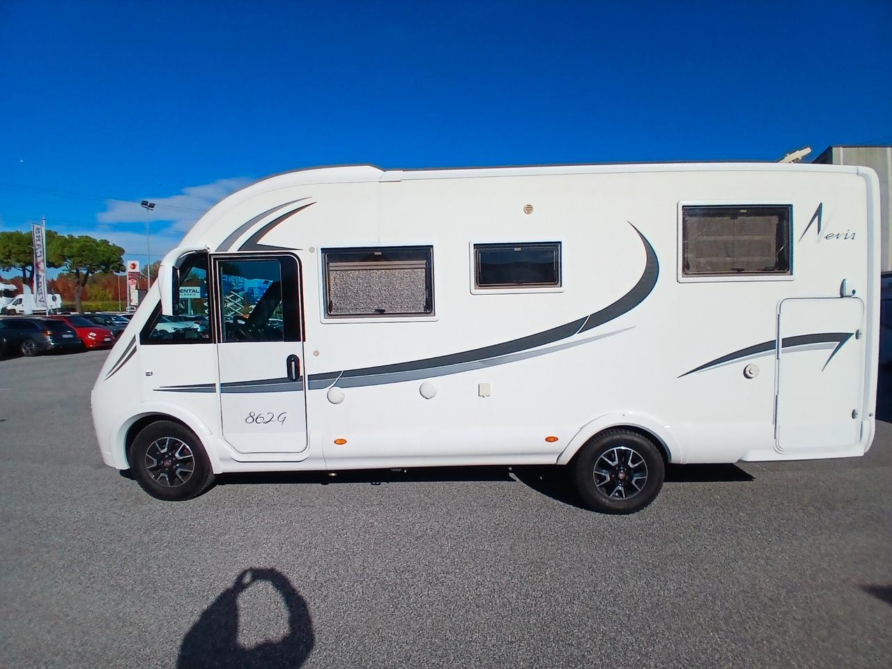 Mclouis NEVIS 862 G 5 POSTI