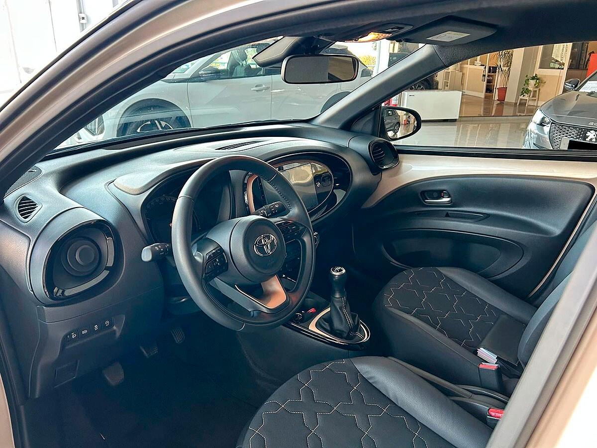 Toyota Aygo X 1.0 VVT-i 72 CV 5 porte Lounge