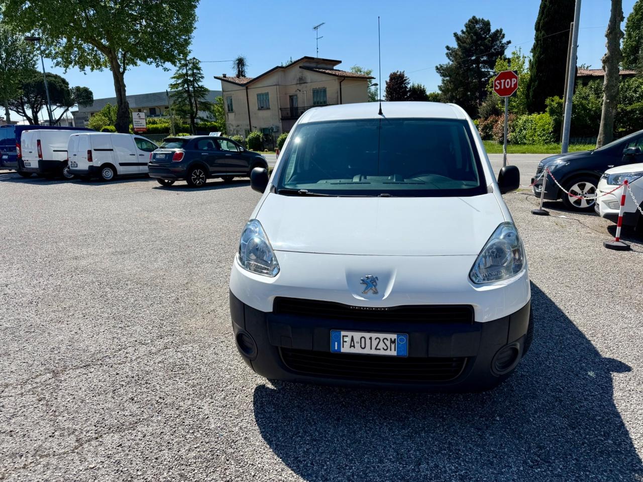 Peugeot Partner BlueHDi Ok NEOPATENTATI