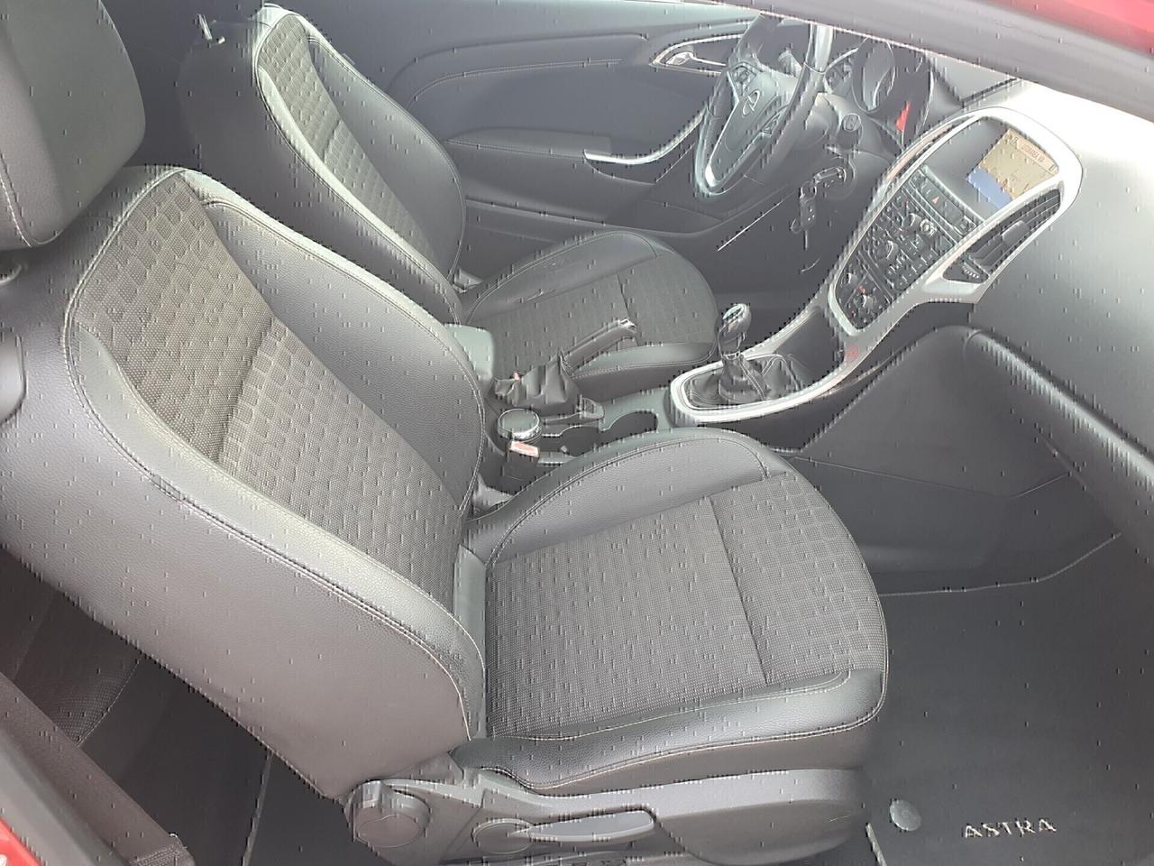 Opel Astra GTC 2.0 CDTI 165CV manuale 2012