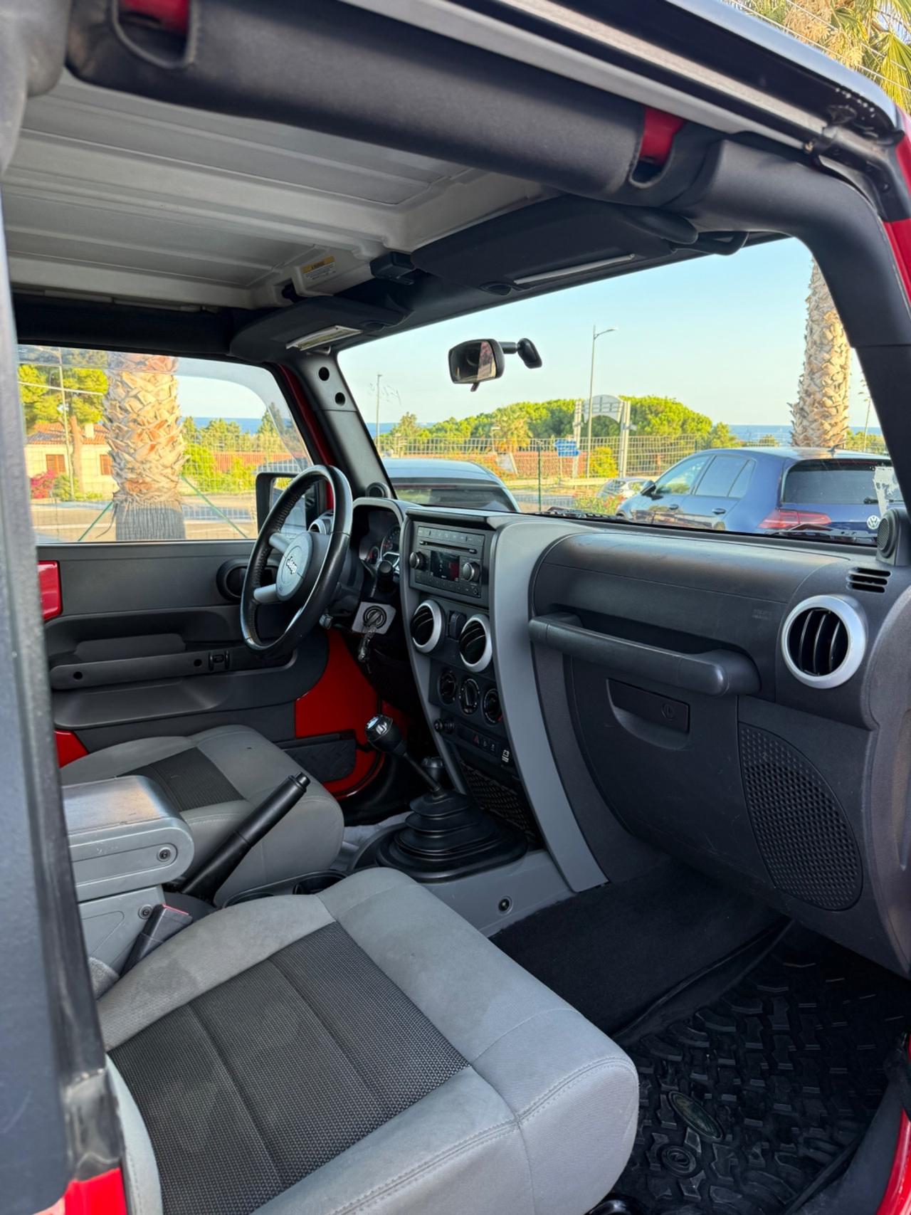 Jeep Wrangler JEEP WRANGLER SAHARA 2.8CRD 177cv
