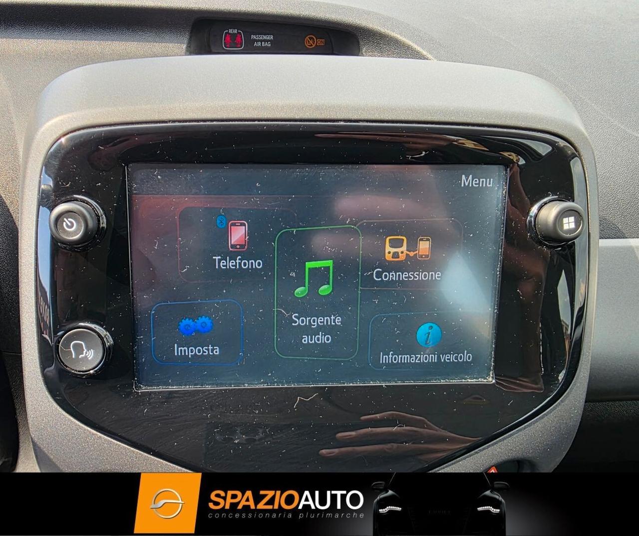 Toyota Aygo Connect 1.0 VVT-i 72 CV *CONFORT*