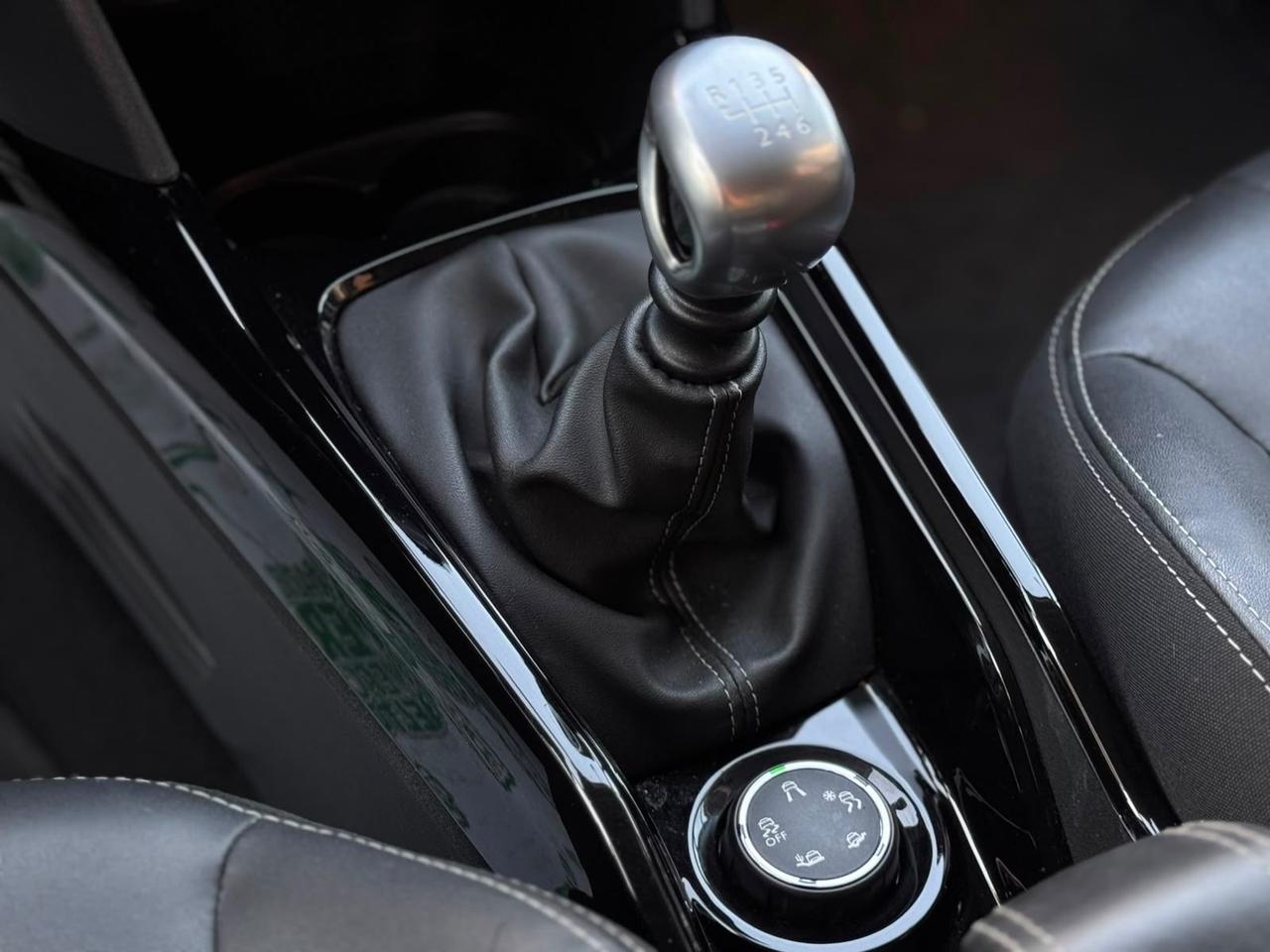 Peugeot 2008 BlueHDi 100 S&S Allure