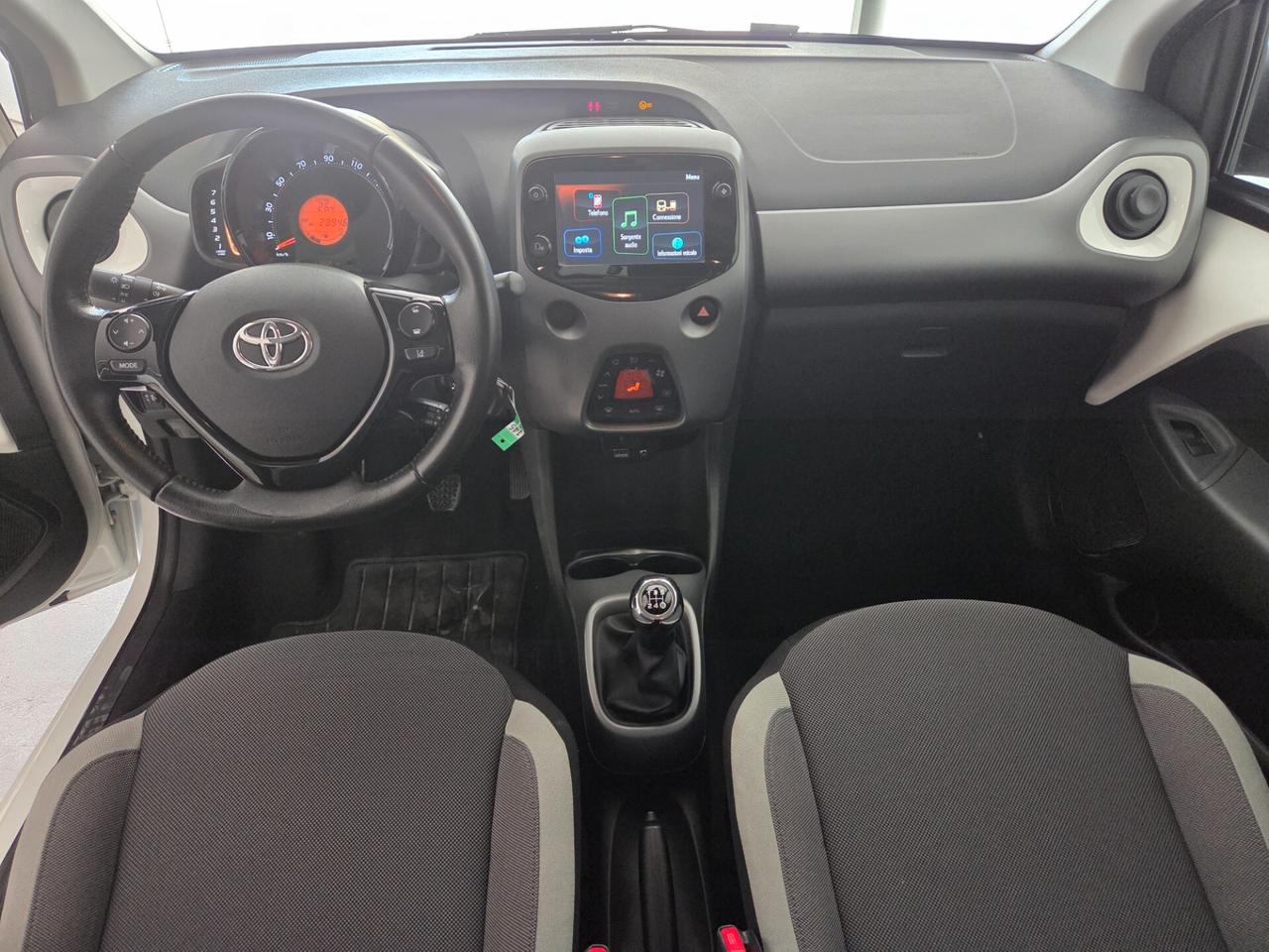 TOYOTA AYGO 1.0 BENZ 72 CV ANNO 2019 SOLI KM 80000 CERTIF