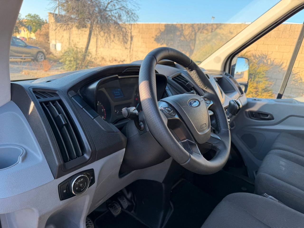 Ford Transit 350 2.0TDCi EcoBlue 130CV PLM-SL-RG RWD Cab.Entry