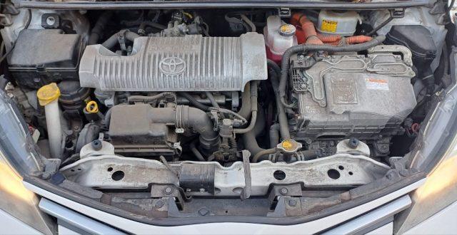 TOYOTA Yaris 1.5 Hybrid 5 porte Active