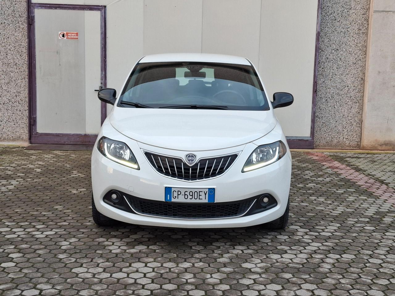 Lancia Ypsilon 1.0 Hybrid Gold *PREZZO REALE*