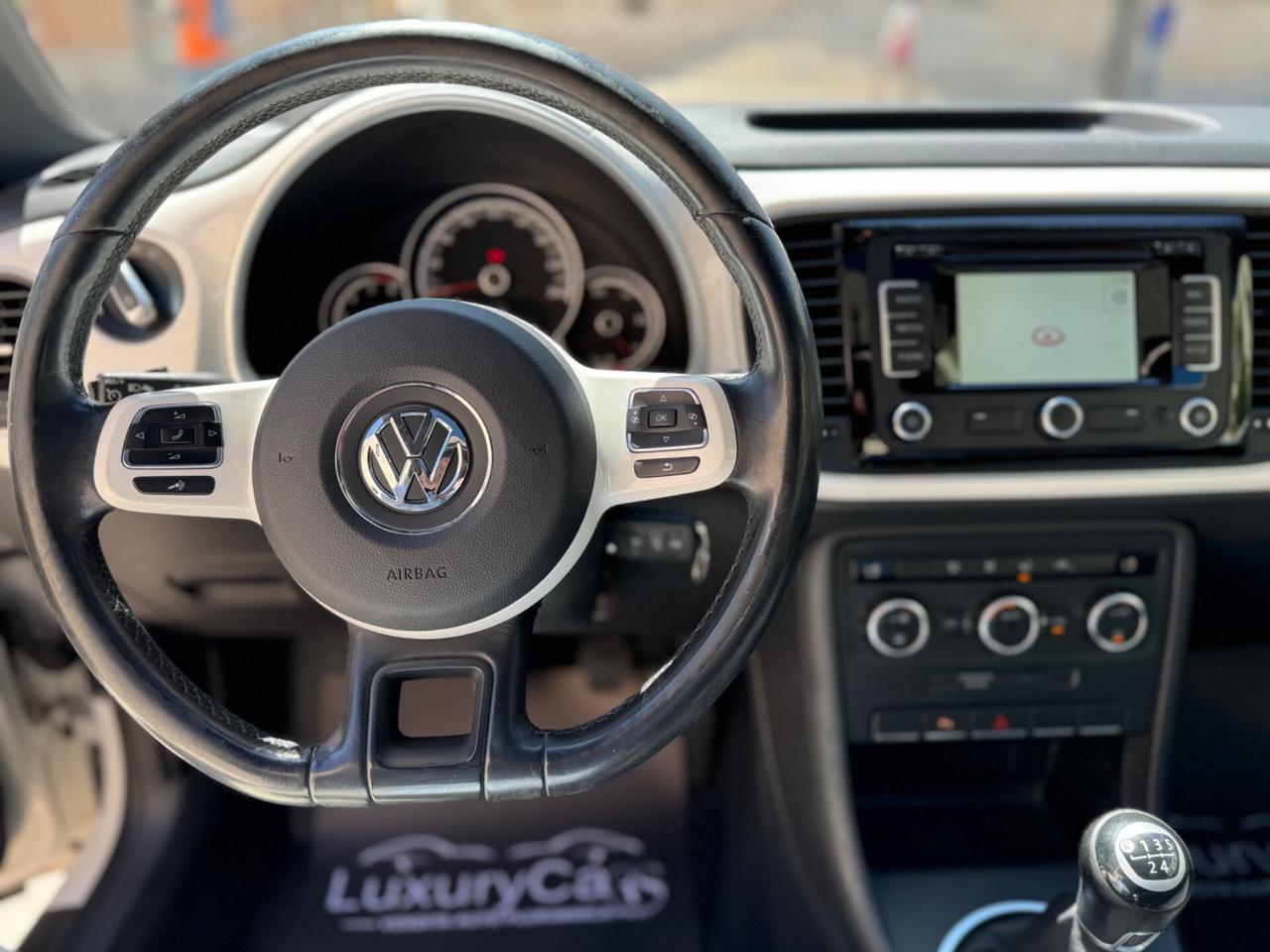 Volkswagen Maggiolino 1.6 TDI Design 105 Cv