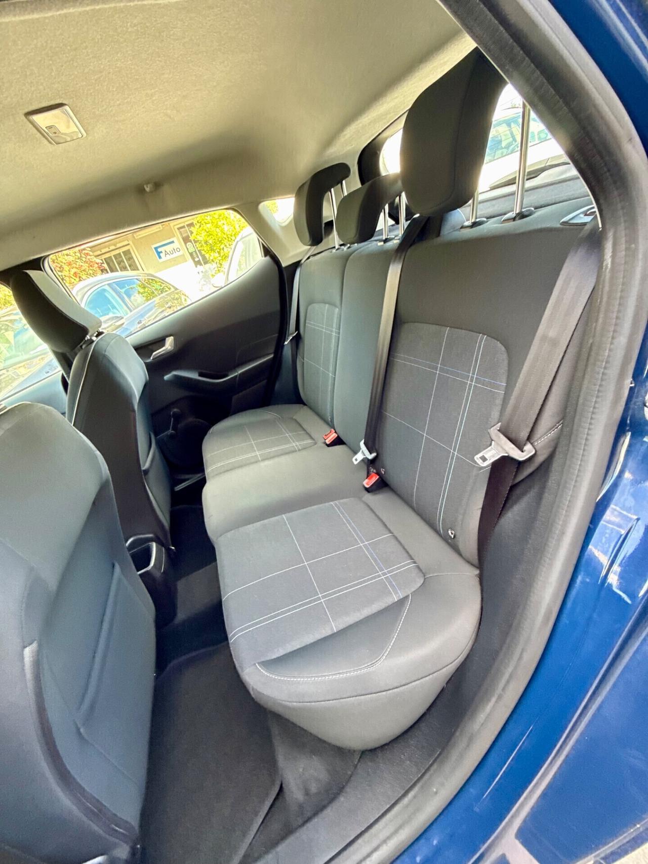 Ford Fiesta 1.5 TDCi 5 porte,Schermo Touch,Bluetooth,Cruise,ecc.