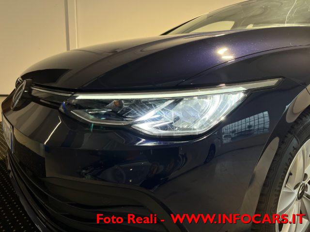 VOLKSWAGEN Golf 1.0 eTSI MHEV EVO DSG Life PROMO !!