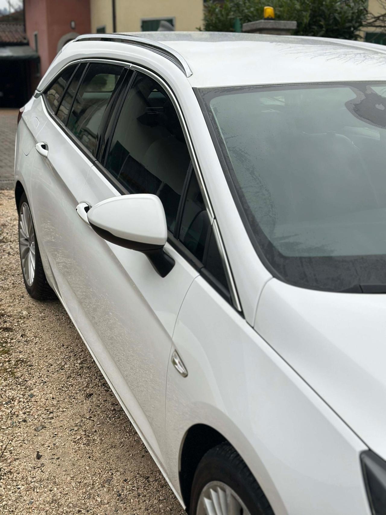 Opel ASTRA 1.6 CDTi 136CV SPORTS TOURER INNOVATION KMCERT