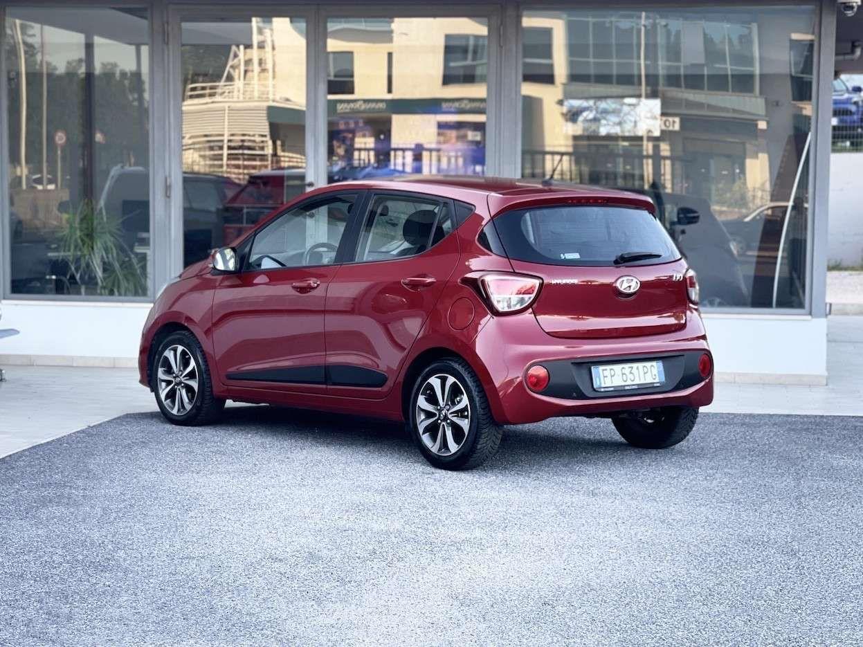 Hyundai i10 1.0 Benzina 66CV E6 Neo. Automatica - 2018