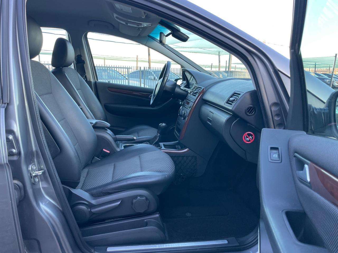 Mercedes-benz A 160 BlueEFFICIENCY Elegance