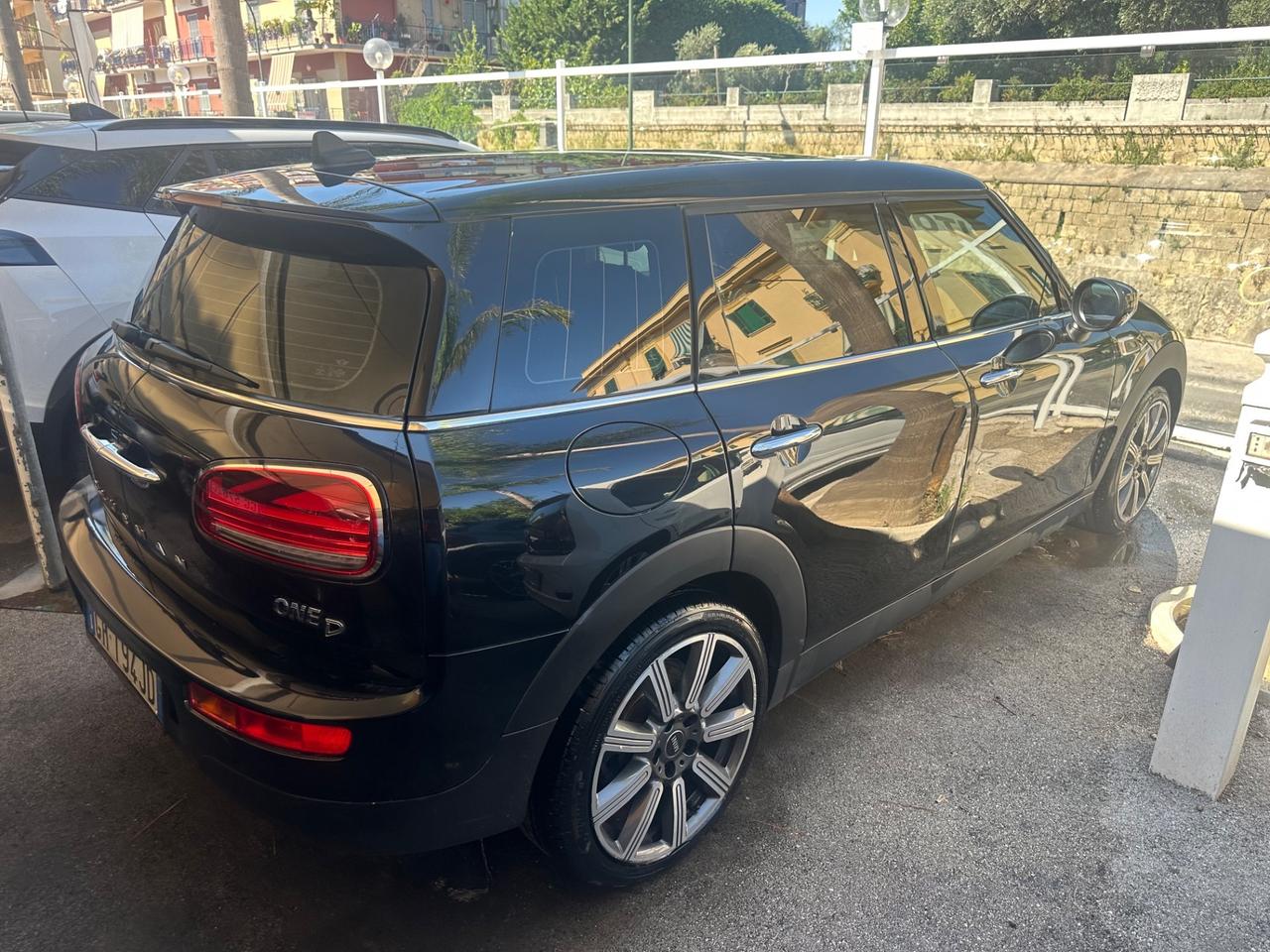 Mini Cooper Clubman 1.5 One D JCW