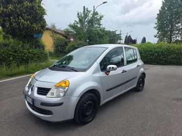 Renault Modus 1.2 16V Luxe Dynamique