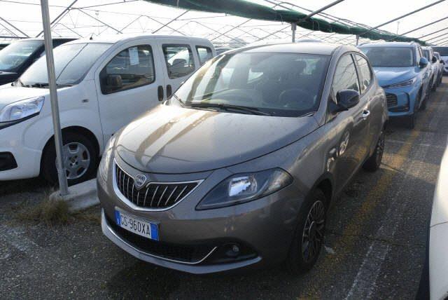 LANCIA Ypsilon 1.0 firefly hybrid Platino s&s 70cv