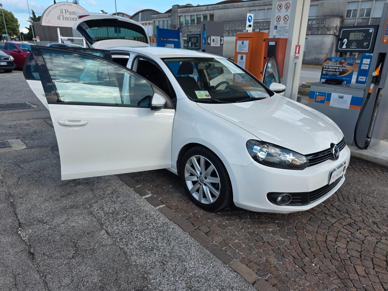 Volkswagen Golf Var. 2.0 TDI DPF Sportline 247.000km Neopatentati ok