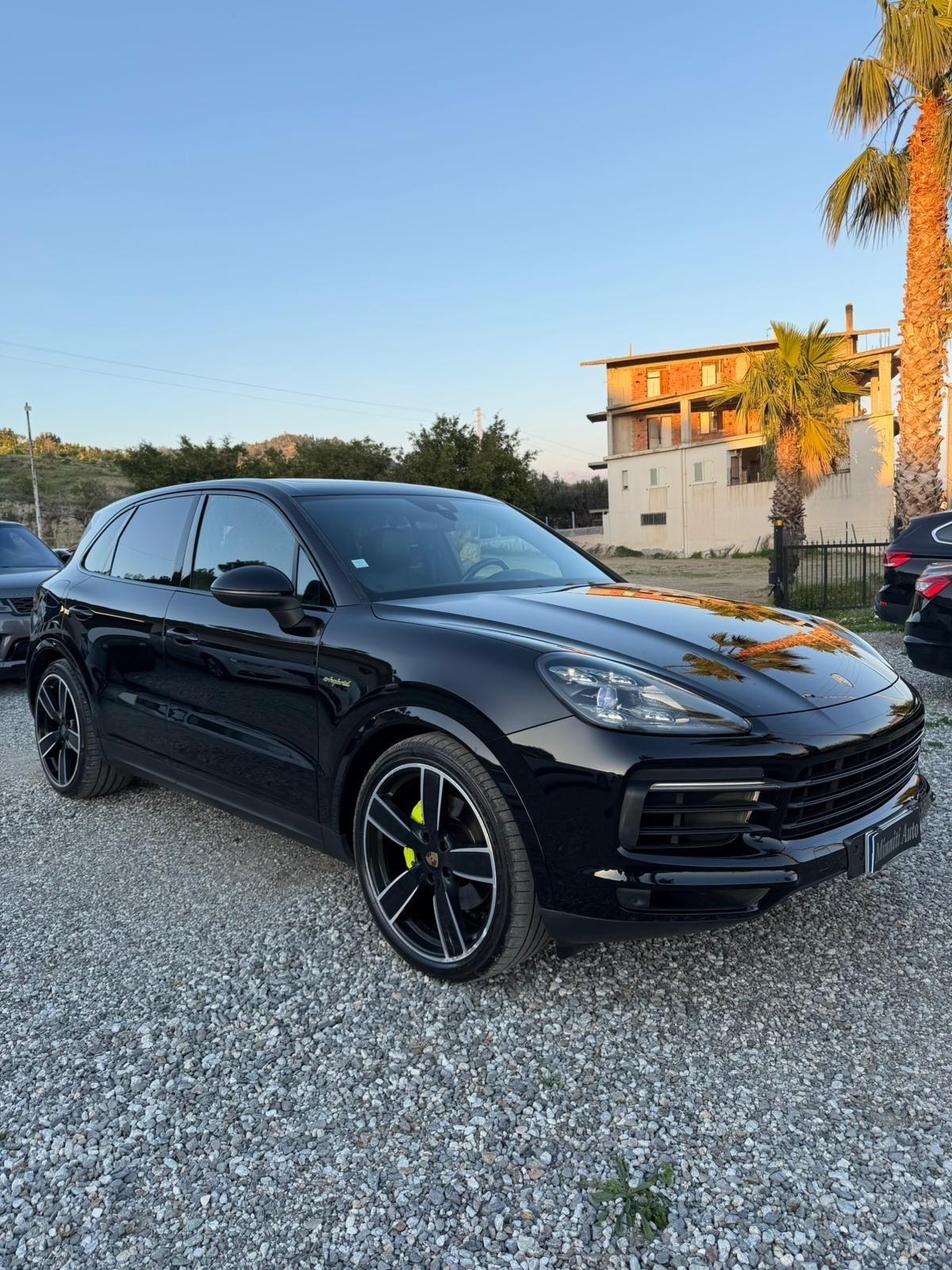 Porsche Cayenne 3.0v6 Hybrid 462cv full optional
