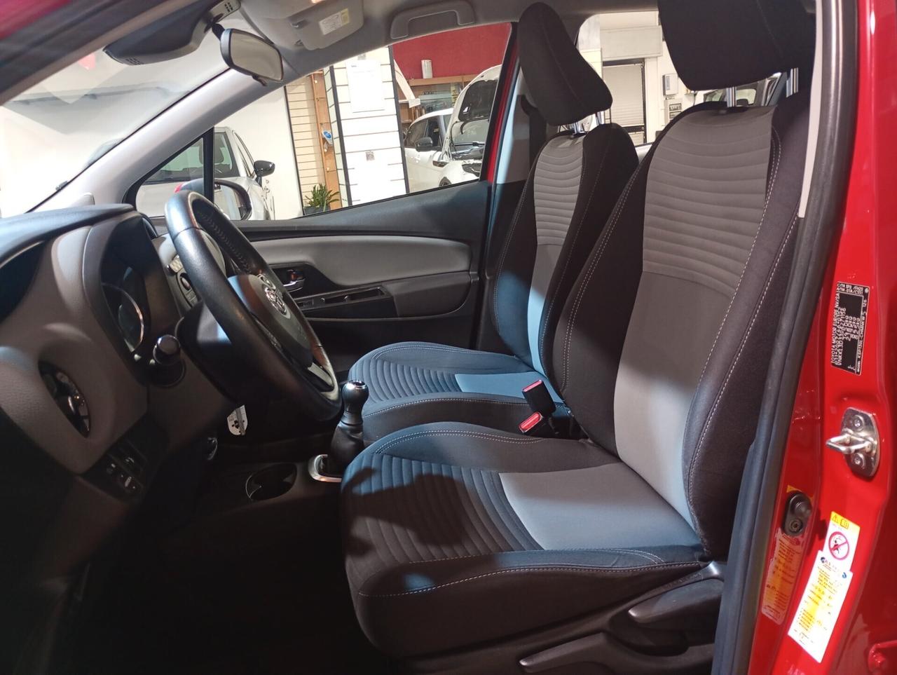 Toyota Yaris 1.0 72 CV 5 porte Active