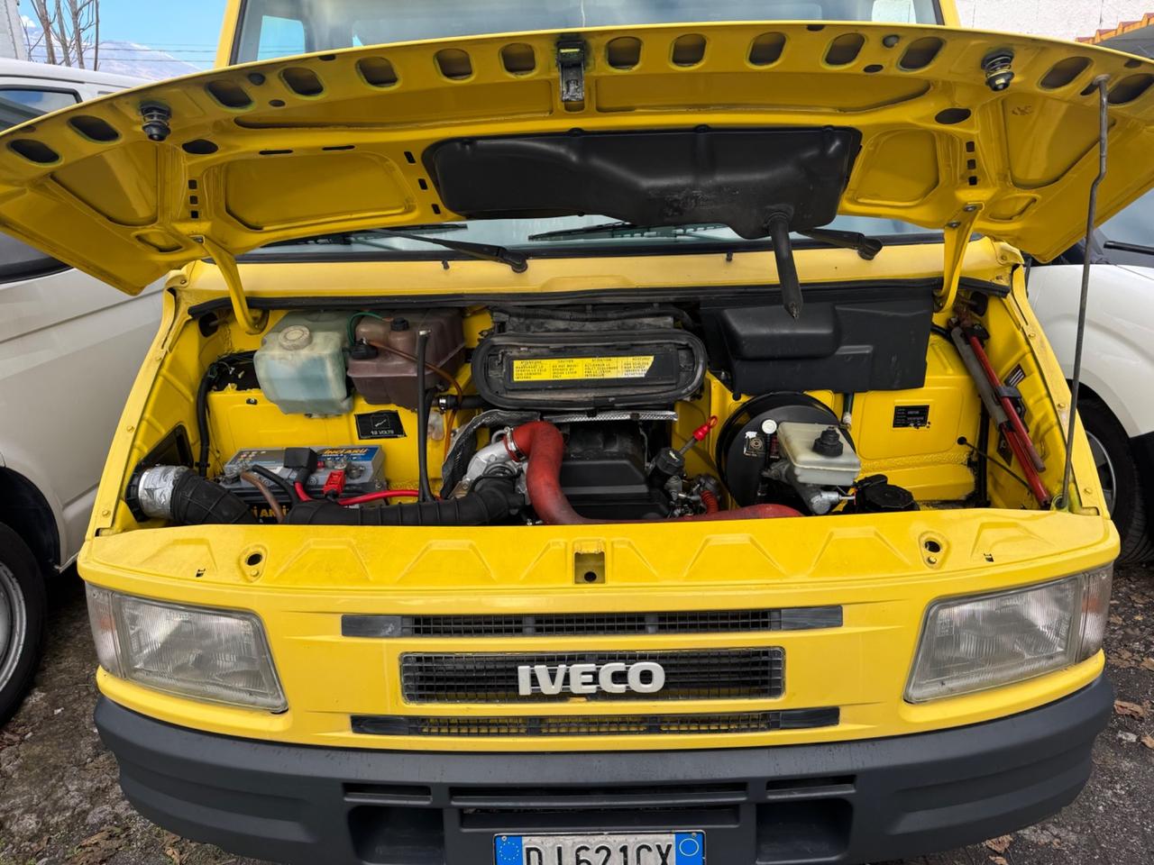 Iveco Daily 35.12 2.8 TDI ribaltabile 3 laterale