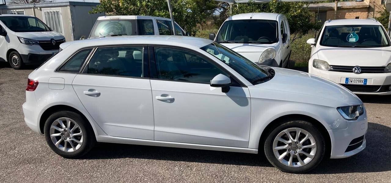 Audi A3 SPB 1.6 TDI ultra Attraction