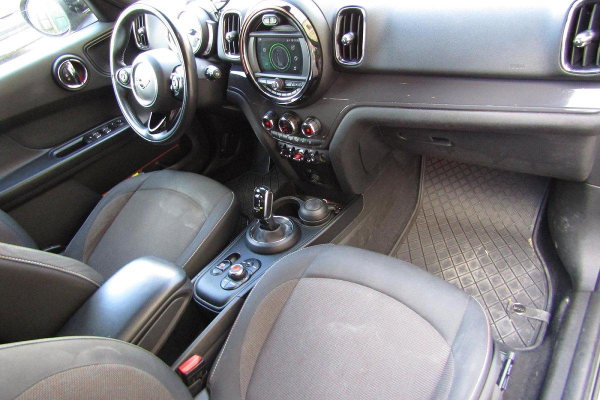 MINI Mini 2.0 Cooper D Baker Street Countryman