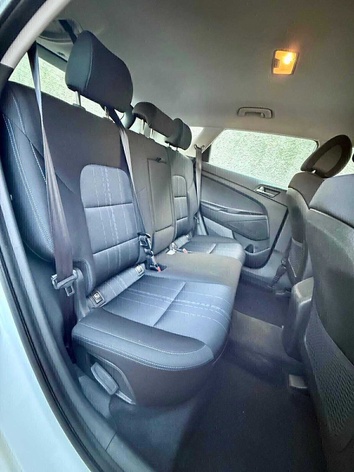 Hyundai Tucson 1.7 CRDi,Navi,Retrocamera,Led diurni,ecc.