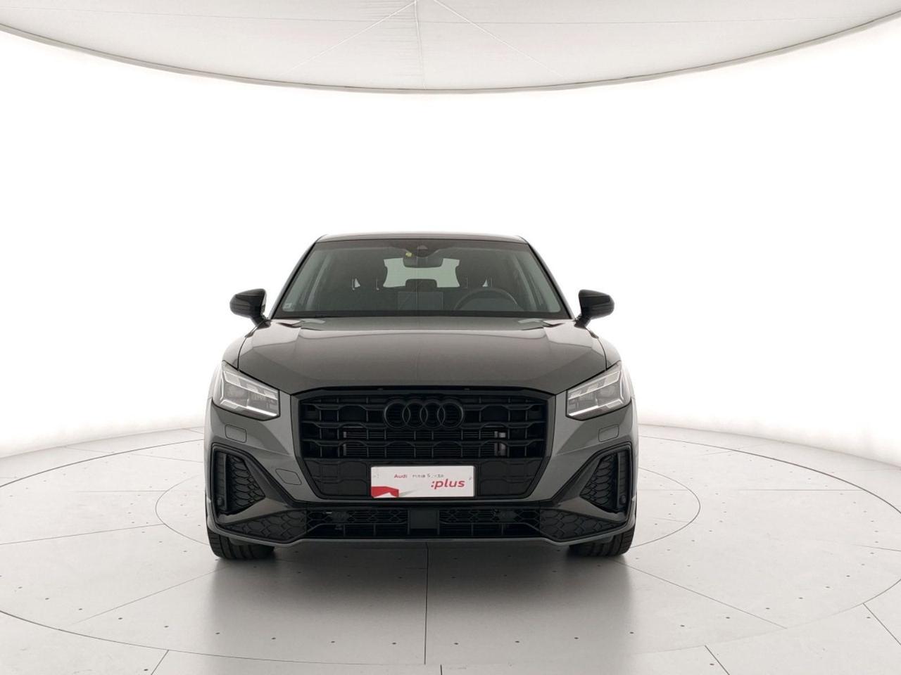 Audi Q2 35 2.0 tdi identity black s-tronic