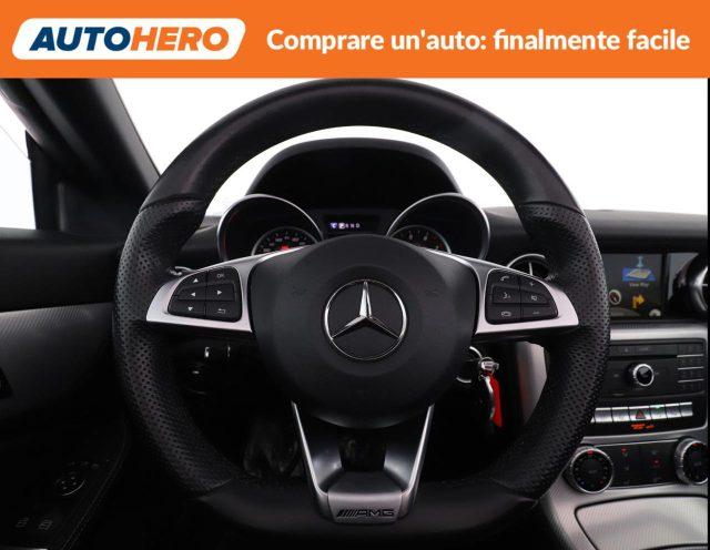 MERCEDES-BENZ SLC 300 Premium