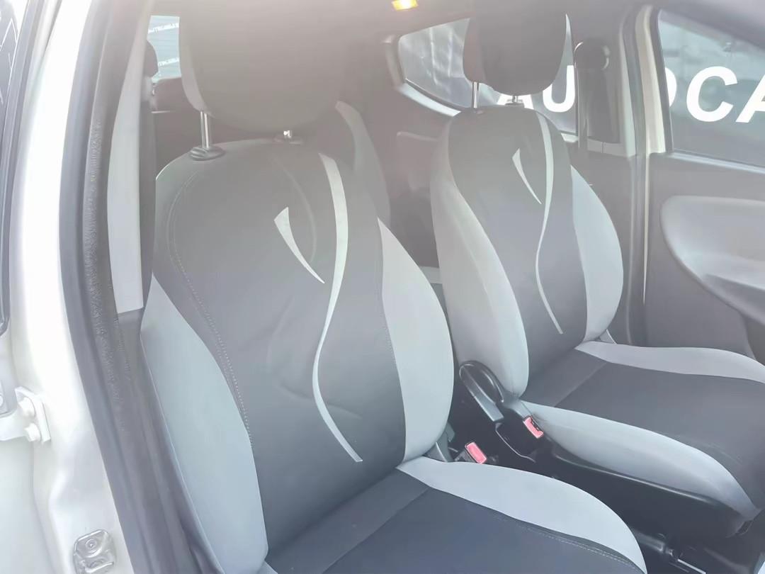 Lancia Ypsilon 1.2 benzina e gpl di serie Ecochic Gold