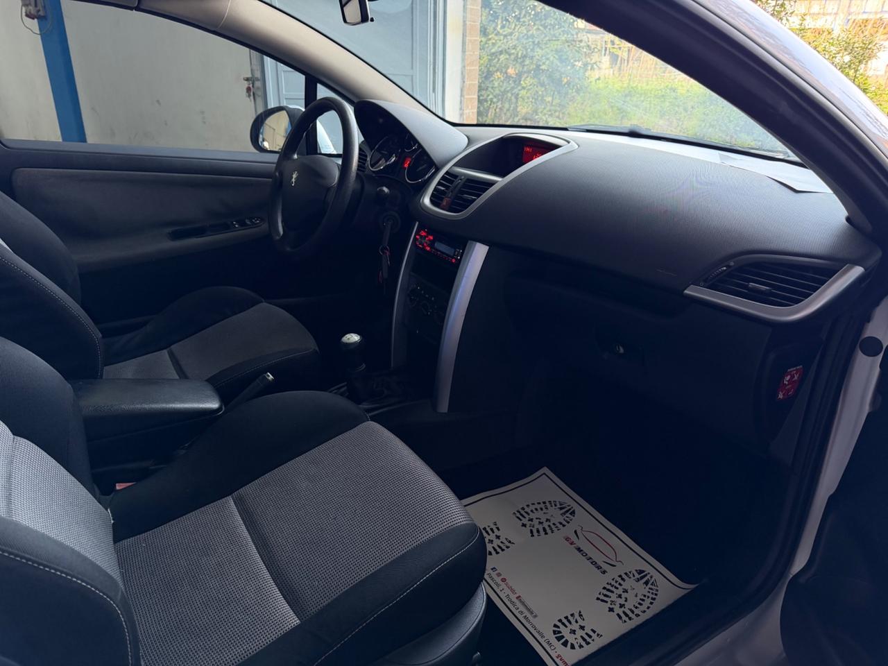 Peugeot 207 CC 1.6 HDi 110CV