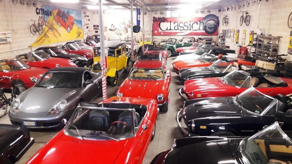 Fiat 850 Spider carrozzeria “Vignale” ASI CON CRS