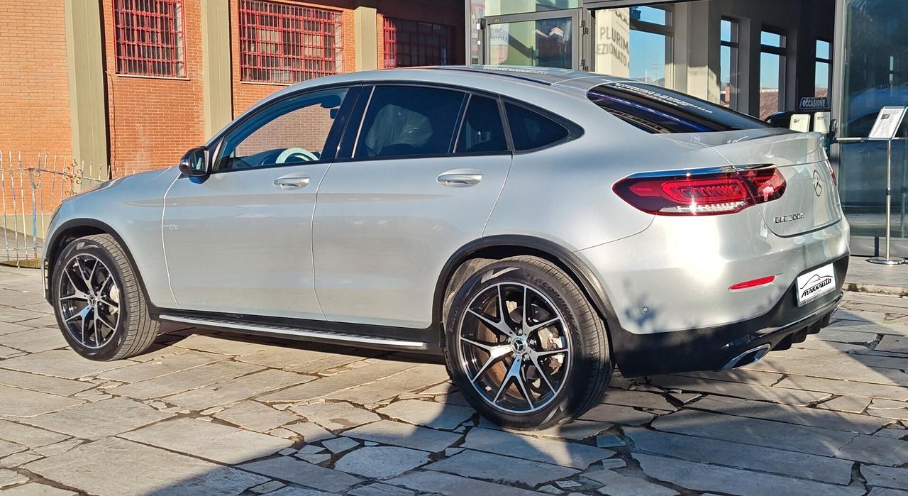 MERCEDES GLC 300 D 2.0 245 CV 4MATIC PREM. PLUS AMG LINE