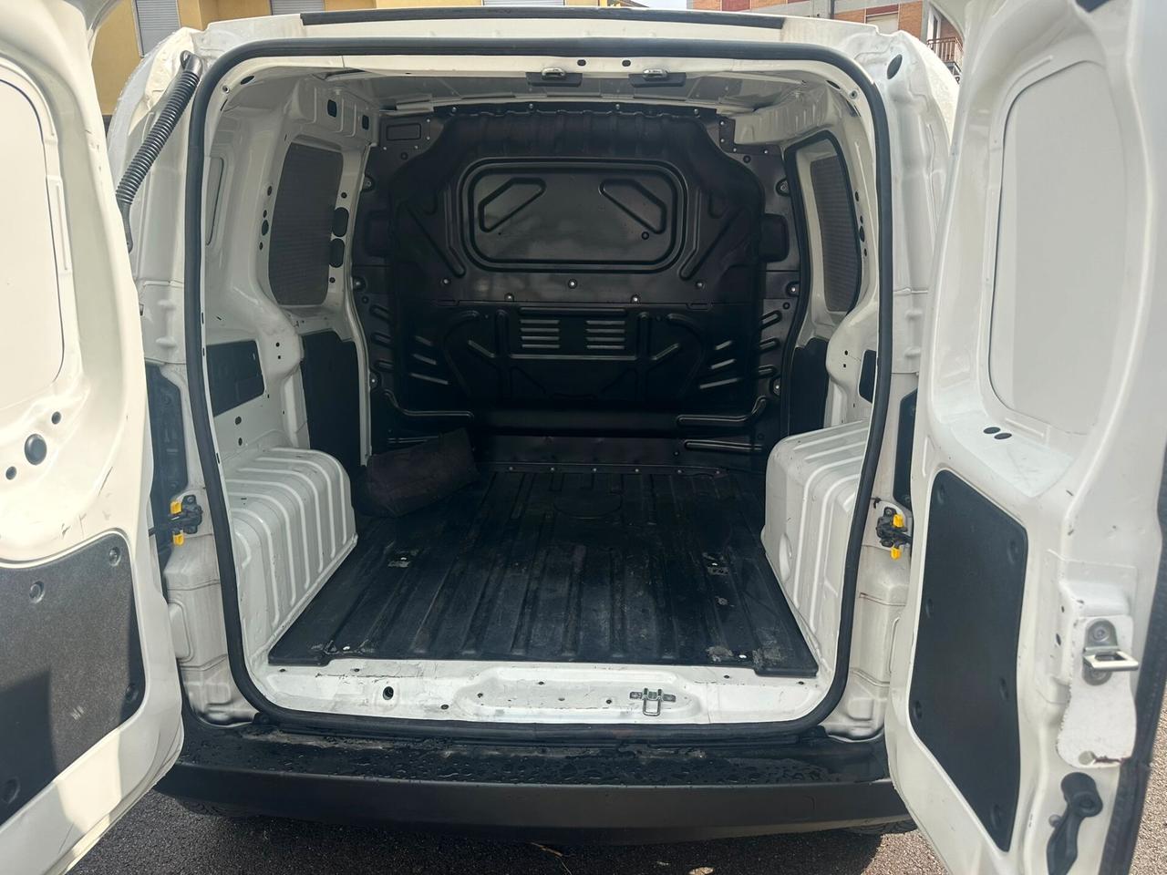 Fiat fiorino 2020 diesel 9500+iva garanzia