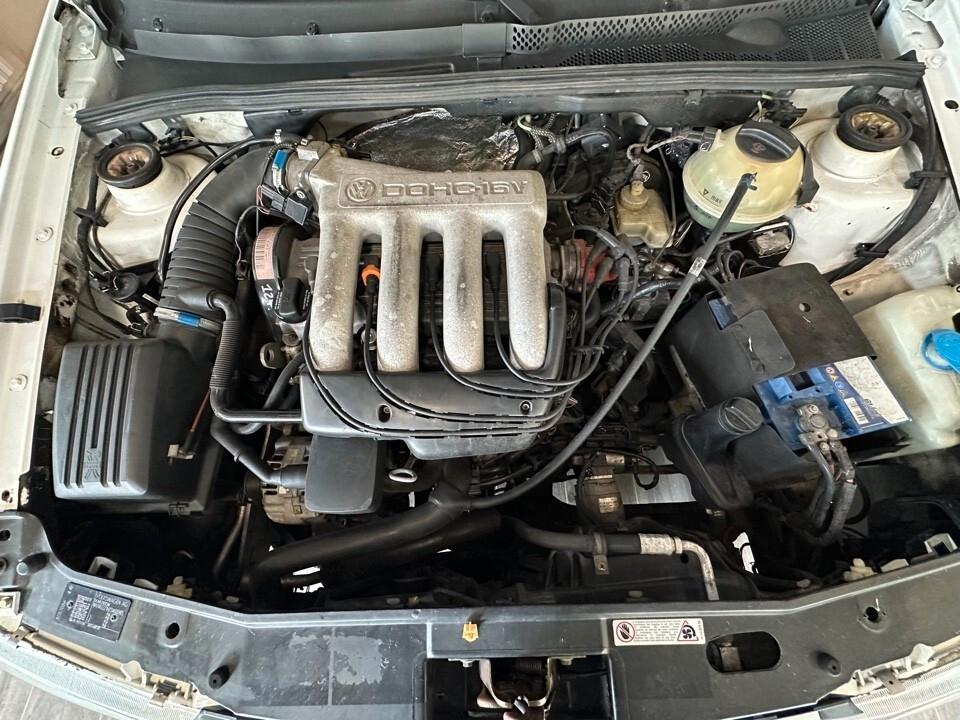 Volkswagen Golf GTI 2.0 16v 3p - ASI CRS