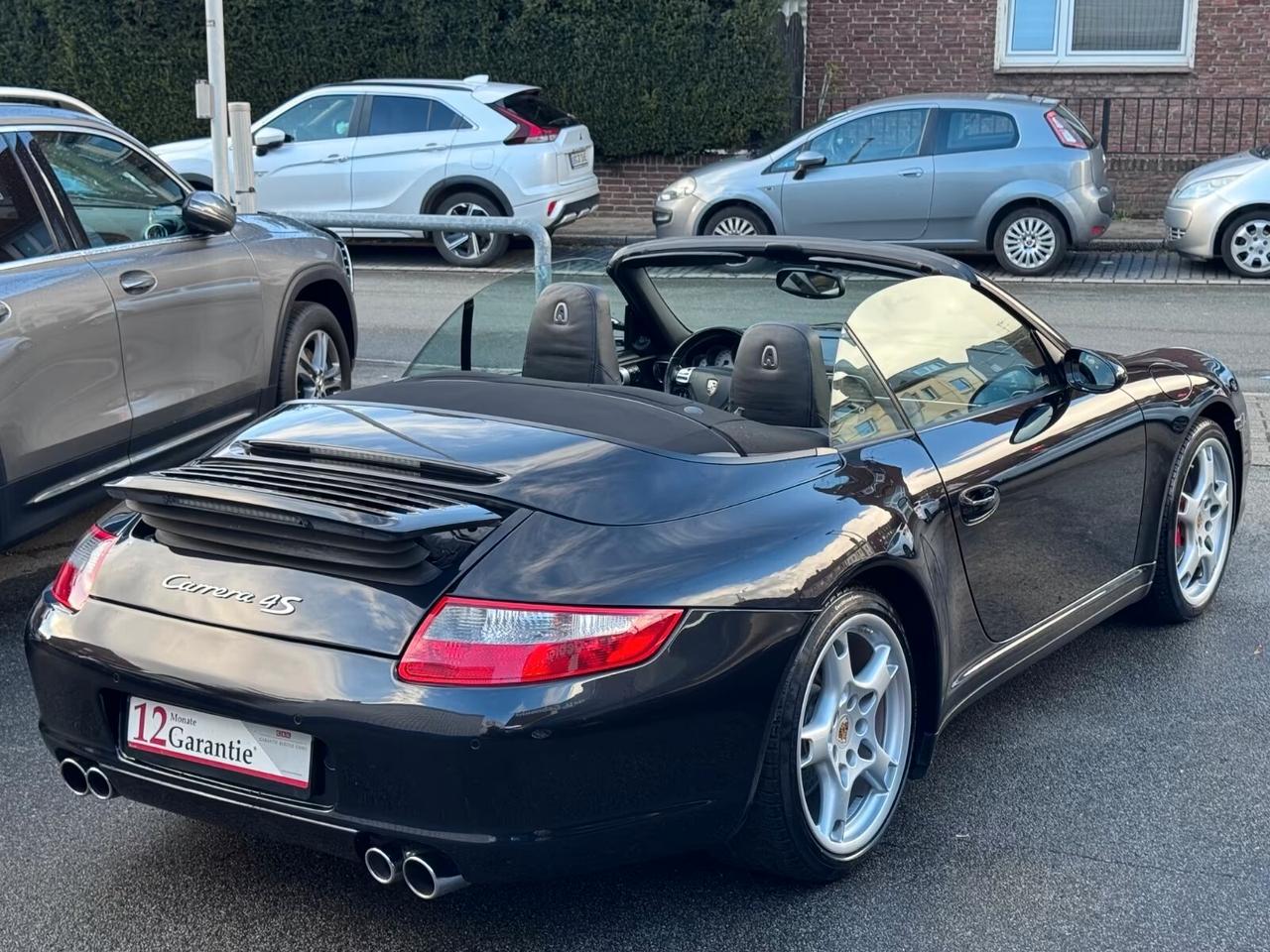 Porsche 911 Carrera 4S Cabrio NAVI