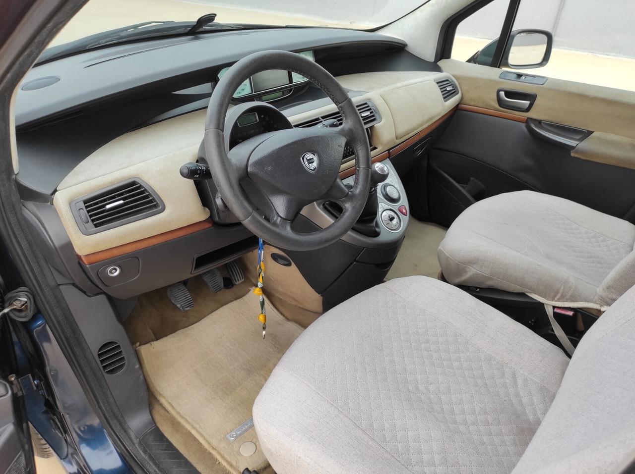 Lancia Phedra 2.2 JTD - 128cv 7 POSTI