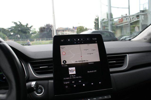 RENAULT Captur Plug-in Hybrid E-Tech 160 CV Initiale Paris