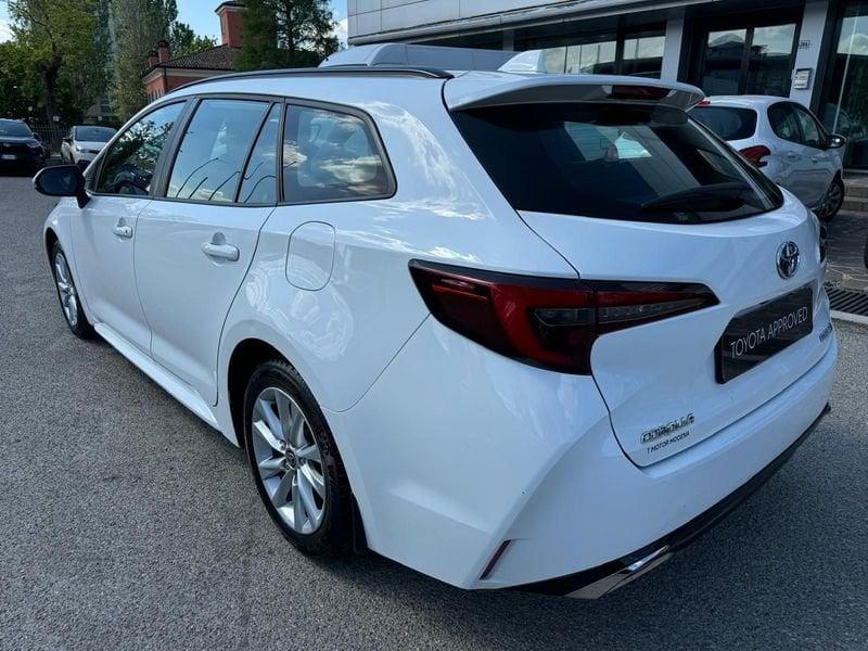 Toyota Corolla TS 1.8 Hybrid Active MY24