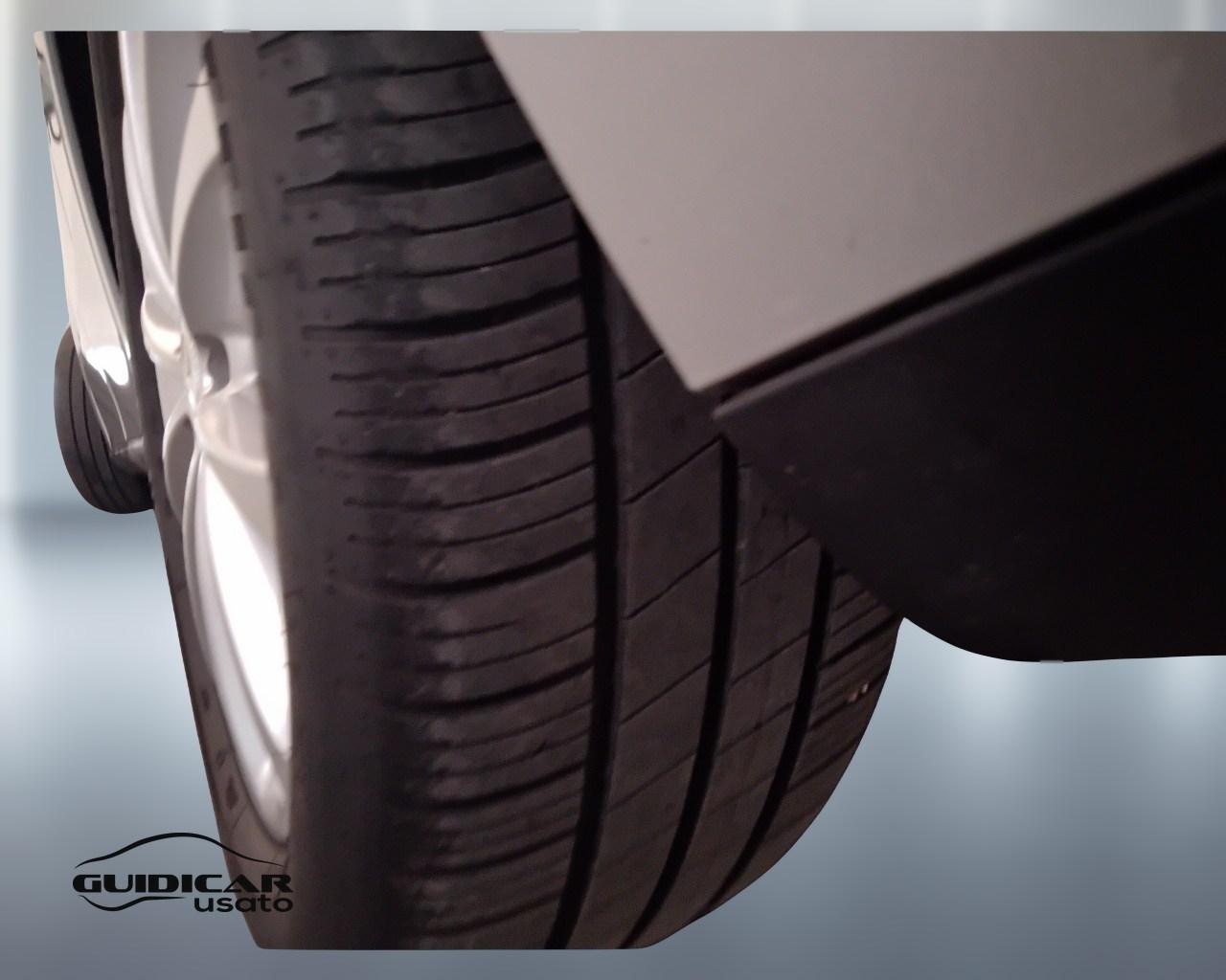 Mercedes-Benz Classe B - W247 2018 - B 180 d Sport Plus auto
