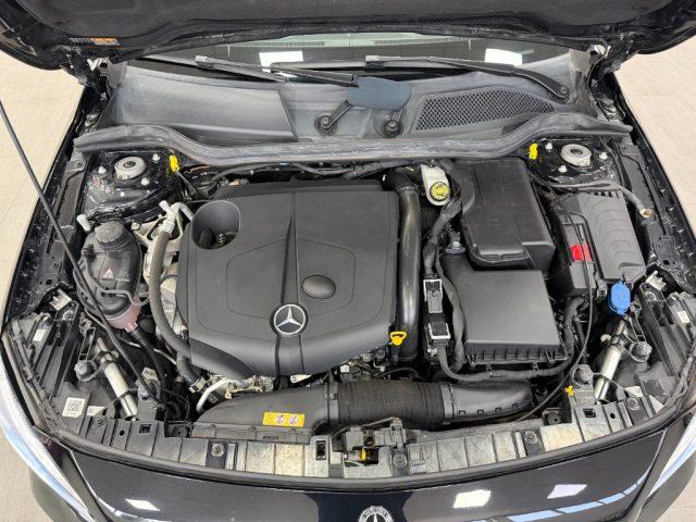 MERCEDES-BENZ GLA 200 d Automatic Premium Enduro